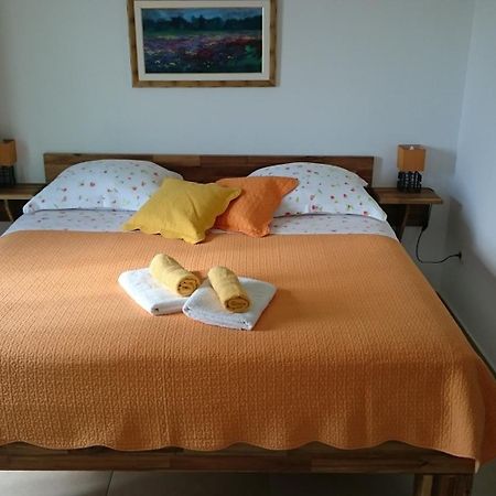 Apartments Mare Hvar Town Zimmer foto