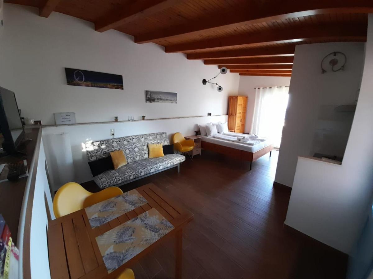 Apartments Mare Hvar Town Exterior foto