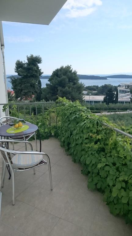Apartments Mare Hvar Town Exterior foto